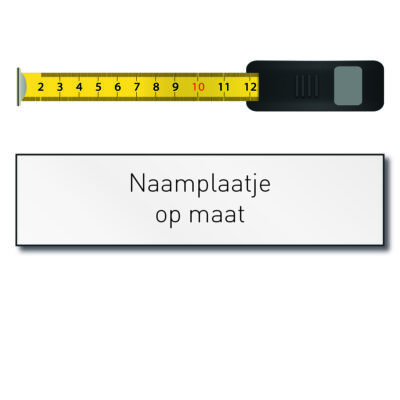 Kunststof naamplaatje op maat